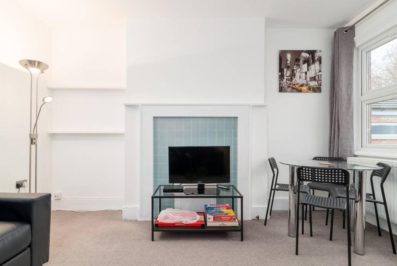 Guestready - Modern 2-Bed For 4 In Golders Green! ลอนดอน ภายนอก รูปภาพ